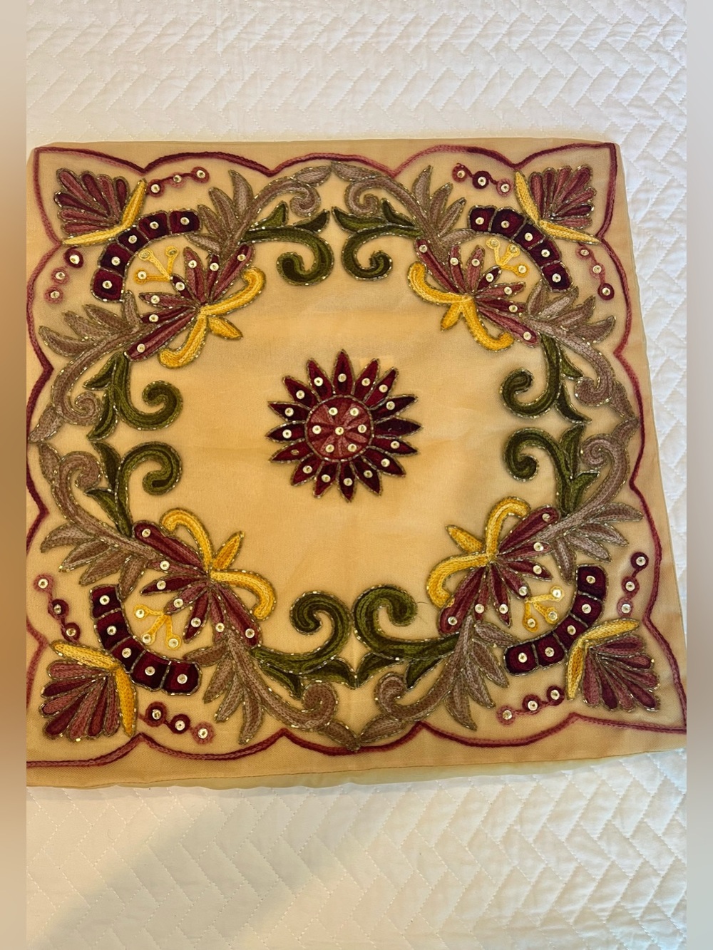 Beautiful detailed Sequin Floral embroidery Pillow Cover New